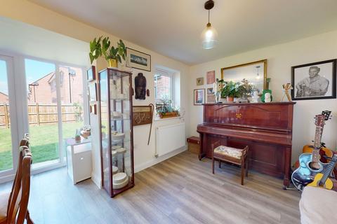 19 Barbon Drive, Mickleover, Derby, DE3 0AW
