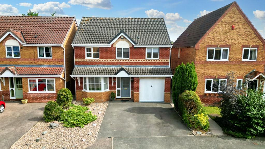 Branston, BurtonOnTrent DE14 4 bed detached house for sale £310,000