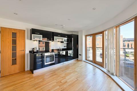 2 bedroom flat for sale, Cordwainers Court, Hungate, York, YO1