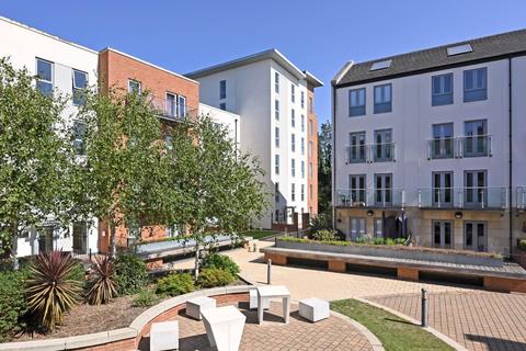 2 bedroom flat for sale, Cordwainers Court, Hungate, York, YO1