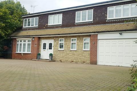 4 bedroom detached house for sale, Field End, Arkley, Barnet, EN5