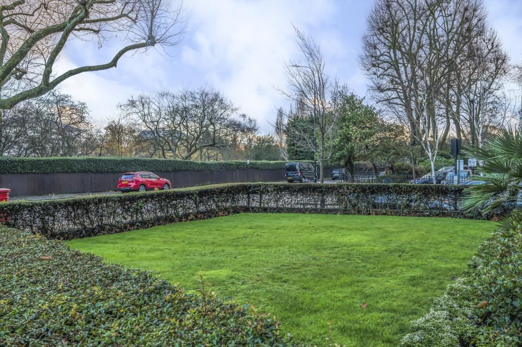 Oslo Court, St Johns Wood, NW8 Studio for sale £200,000