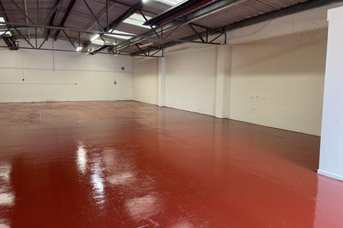 Warehouse to rent, Vastre Industrial Estate, Newtown SY16