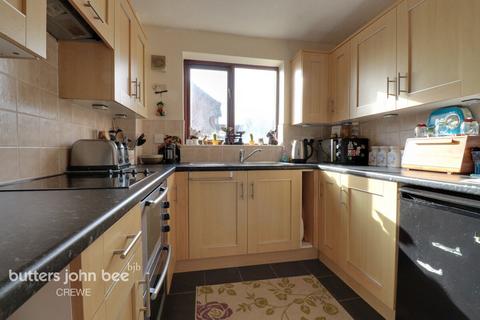 4 bedroom detached house for sale - Farmleigh Drive, Crewe