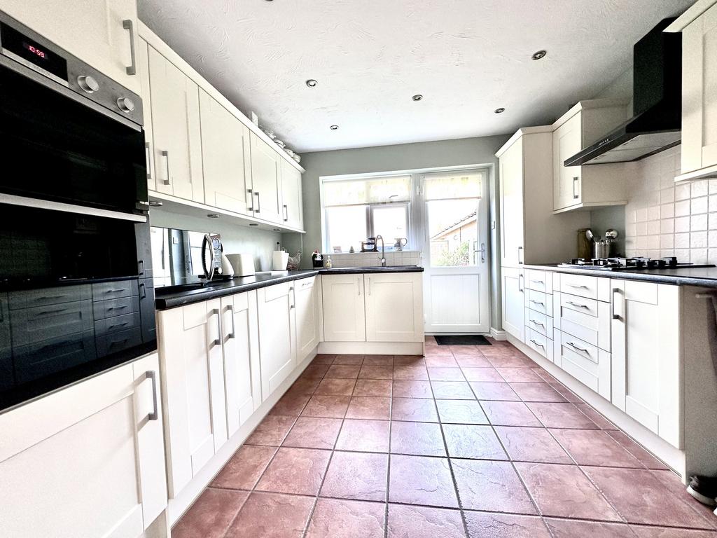 Tennyson Place, Ely 4 bed detached house £445,000