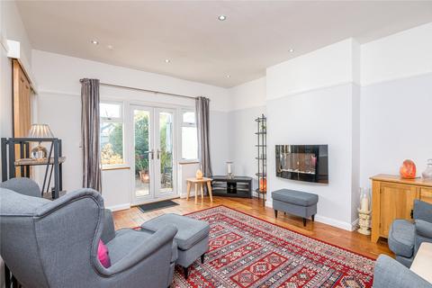 14 Dulverton Close, Westcliff-on-sea, SS0 0HS