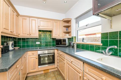 14 Dulverton Close, Westcliff-on-sea, SS0 0HS