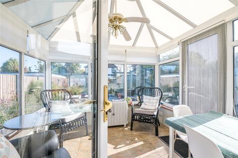 14 Dulverton Close, Westcliff-on-sea, SS0 0HS