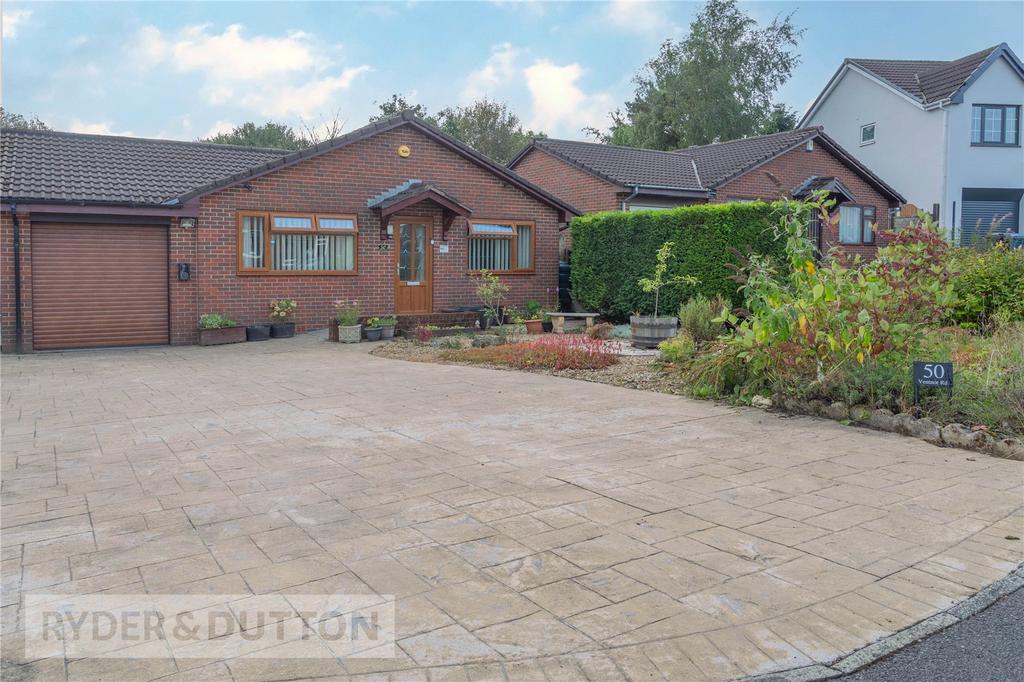 Ventnor Road, Haslingden, Rossendale, BB4 3 bed detached bungalow for
