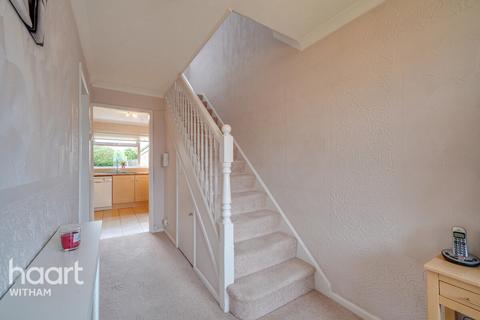 16 Townsend Road, Tiptree, Colchester, CO5 0ND