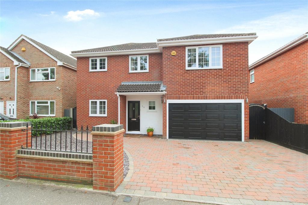 St. Johns Close, Colchester, Essex, CO4 4 bed detached house £575,000