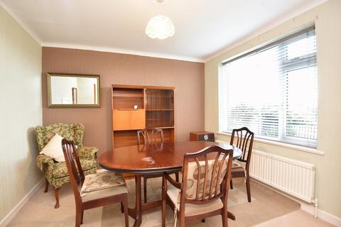 4 Coppice Way, Harrogate, HG1 2DQ