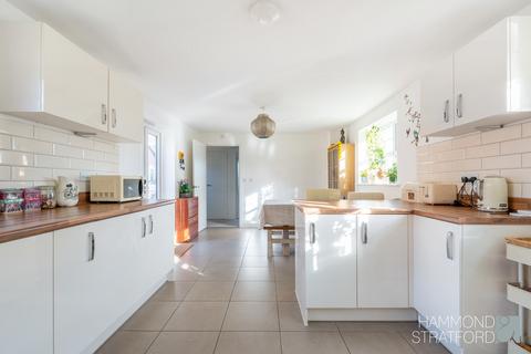 20 Bennett Crescent, Hethersett, Norwich, NR9 3FS