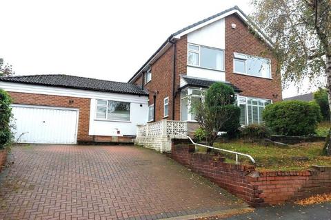 4 bedroom detached house for sale, Standmoor Road, Whitefield, M45