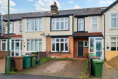 107 Gander Green Lane, Sutton, SM1 2EU