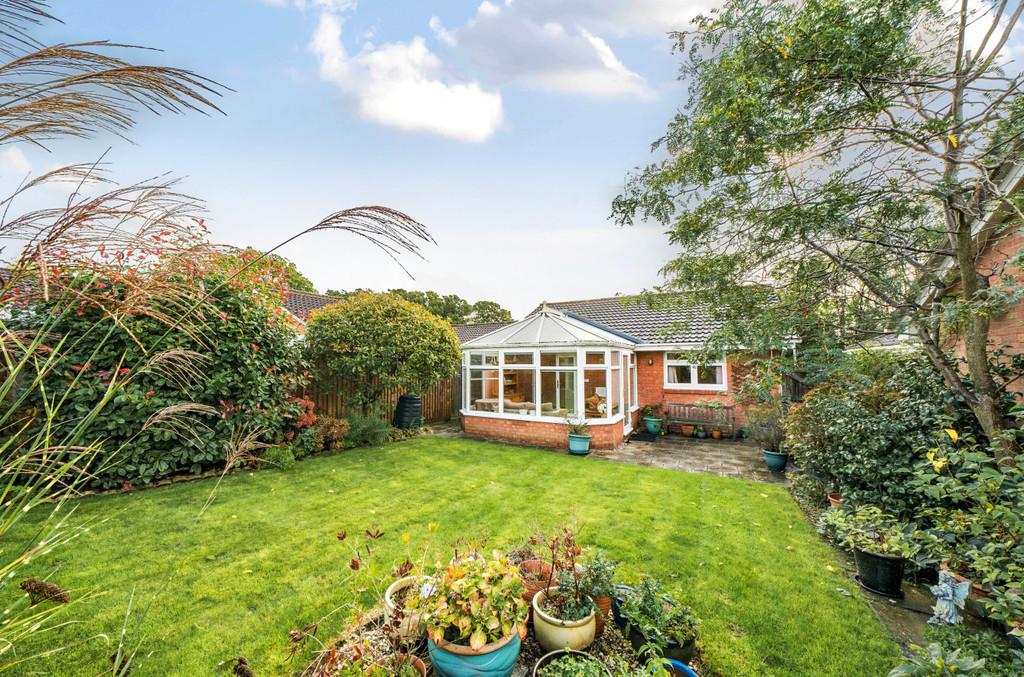 Bovey Tracey, Newton Abbot 2 bed detached bungalow for sale £335,000