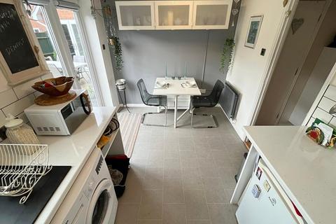 2a Browning Road, Ledbury, HR8 2FT