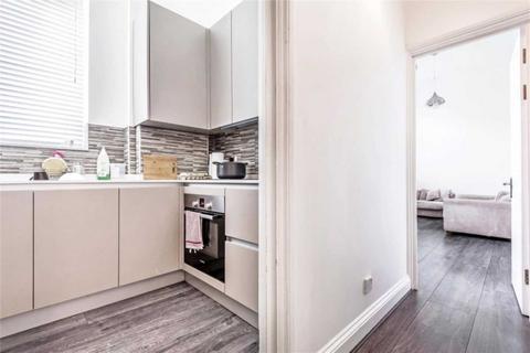 1 bedroom apartment for sale - Penrose House,    Newsholme Drive, London