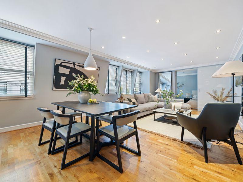 Bristol House, Southampton Row, Holborn, London WC1B 3 bed apartment