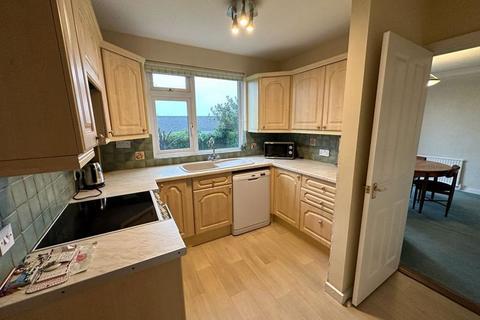 6 Midway Drive, Truro, TR1 1NG
