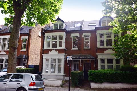 2 bedroom apartment for sale, Thornton Avenue, London