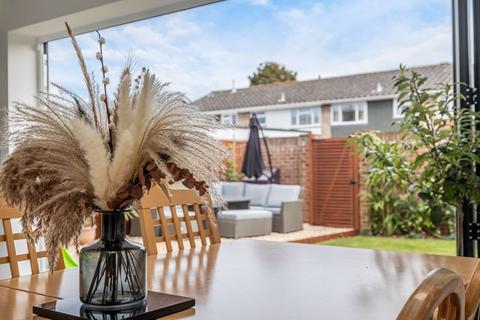 4 bedroom end of terrace house for sale, The Haven, Milton