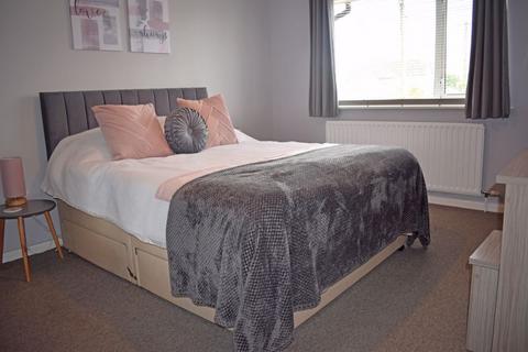 2 bedroom house to rent, Cranston House, Wareham