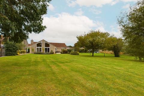 4 bedroom bungalow for sale, Hawthorne Close, High Ham