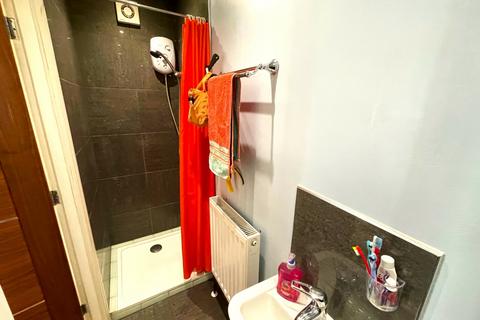 9 Crowlands Avenue, Romford, RM7 9JA