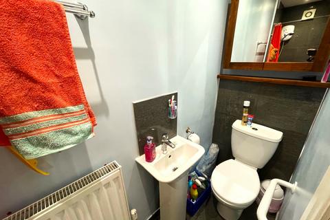 9 Crowlands Avenue, Romford, RM7 9JA
