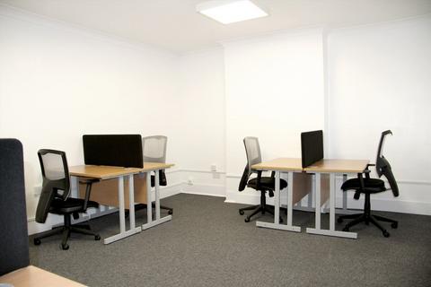 Serviced office to rent - 61A West Ham Lane,,