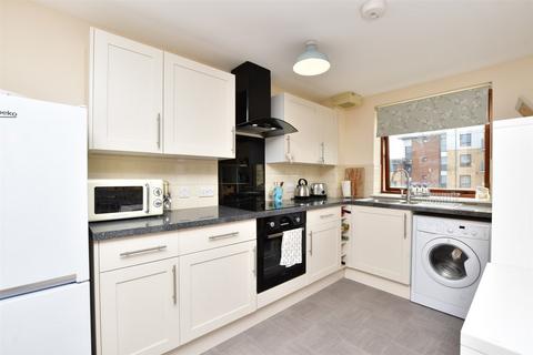 1 bedroom flat for sale, Commonwealth Drive, Three Bridges, Crawley, West Sussex