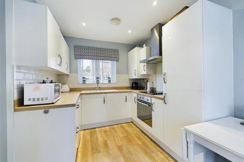 5 Dalziel Drive, Whittington, Worcester, WR5 2QY