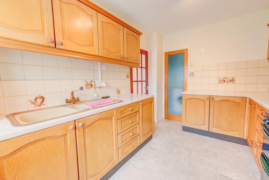Hendre Road, Rumney, Cardiff. CF3 4 bed end of terrace house for sale