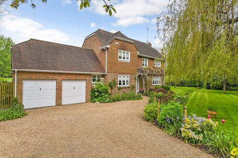 4 bedroom detached house for sale, The Street, Bethersden, Ashford, Kent, TN26