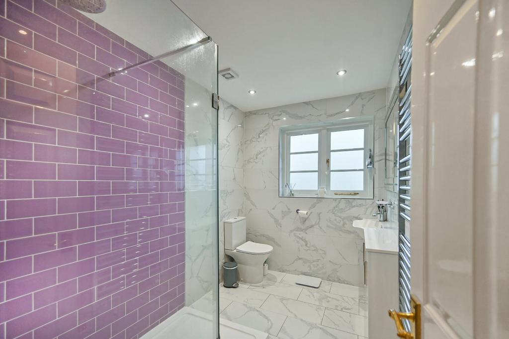 Ensuite Shower