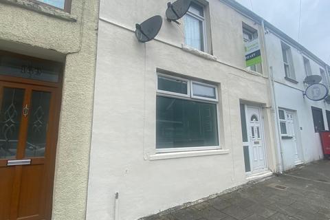 Studio to rent, 167c Oxford Street, Pontycymer, Bridgend