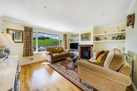 2 Bourchier Close, Bampton, Tiverton, EX16 9AG
