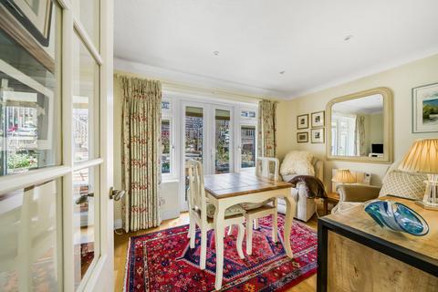 2 Bourchier Close, Bampton, Tiverton, EX16 9AG