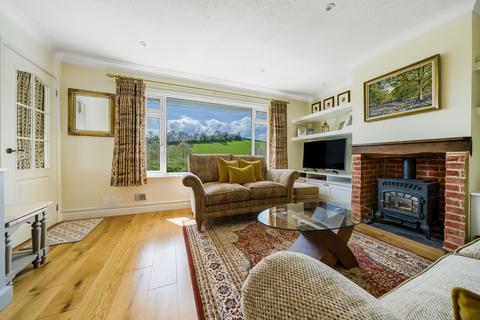 2 Bourchier Close, Bampton, Tiverton, EX16 9AG