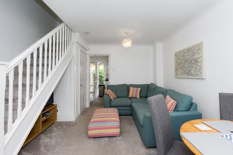 23 Larch Grove, Sidcup, DA15 8WQ