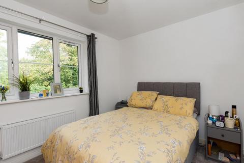 23 Larch Grove, Sidcup, DA15 8WQ
