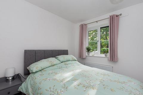 23 Larch Grove, Sidcup, DA15 8WQ