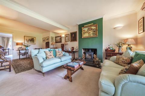 Sandilands Blackheath Lane, Blackheath, Guildford, GU4 8RB