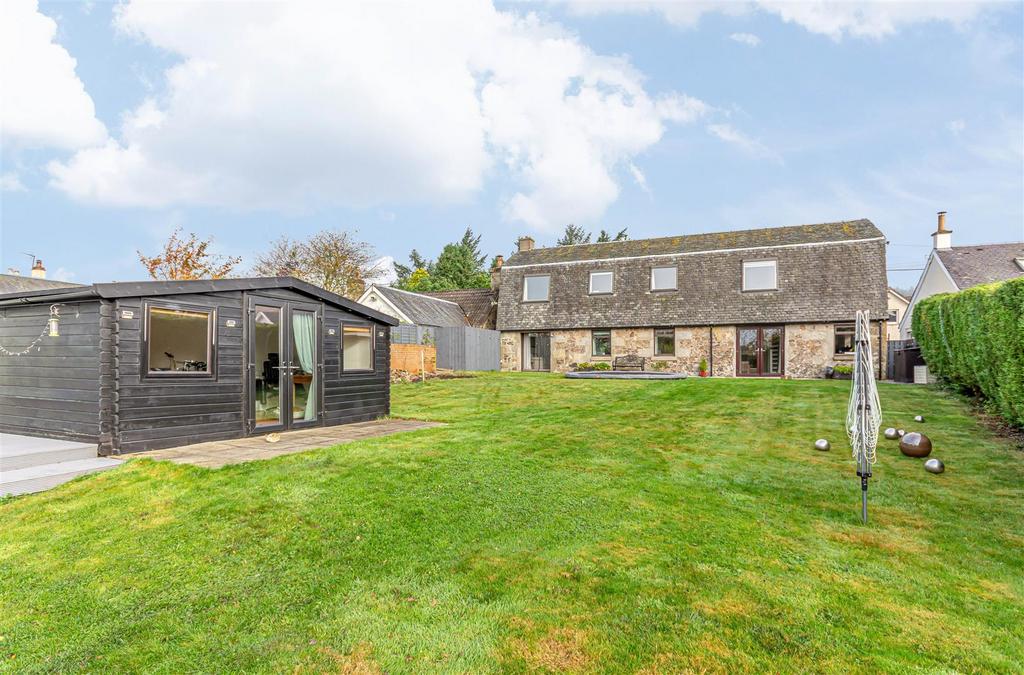 Rosebank Cottage, Drum, Kinross. 4 bed cottage for sale £340,000