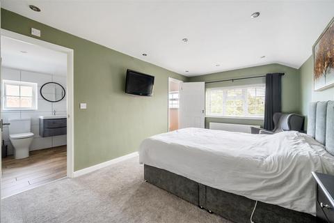 58 Rowallan Drive, Bedford, MK41 8AS