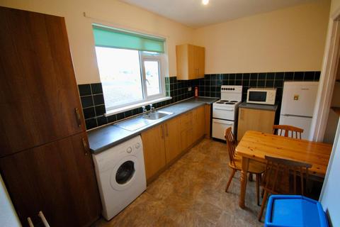 2 bedroom apartment to rent, High Street South, Langley Moor, Durham