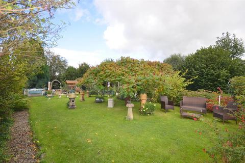 4 bedroom terraced house for sale, West Street, Rhayader