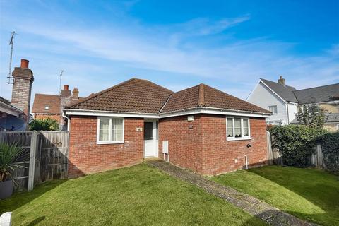 3 bedroom bungalow for sale, Suffolk Avenue, West Mersea Colchester CO5