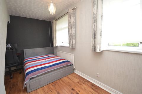 15 Aberfield Drive, Leeds, LS10 3PX